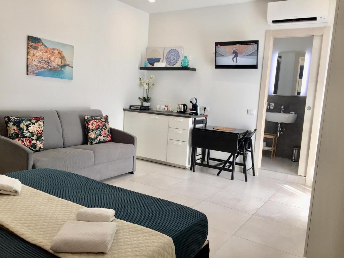לה ספציה Sunset Rooms מראה חיצוני תמונה